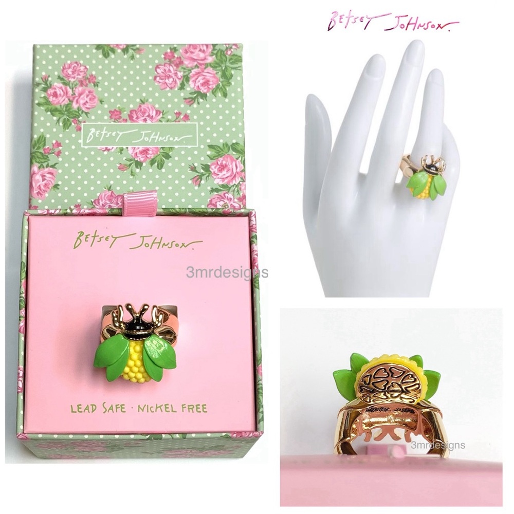 NIB Betsey Johnson BEE Gold Plated Coated Enamel Stretch Cocktail Ring